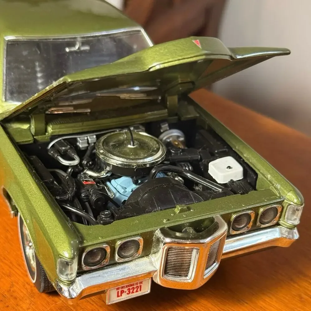 Ertl 1969 Pontiac Grand Prix SJ 428 Verdaro Green 1/18 Diecast As Is